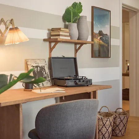 Karimata - 2 Bedrooms And Parking In Arroios