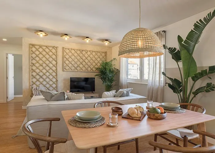 Karimata - 2 Bedrooms And Parking In Arroios شقة