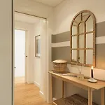 Karimata - 2 Bedrooms And Parking In Arroios Διαμέρισμα Lisboa